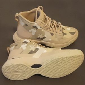 New converse star series